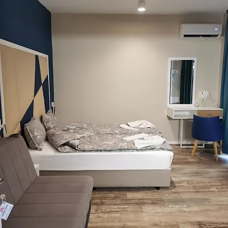 Admiral Guest house Potos